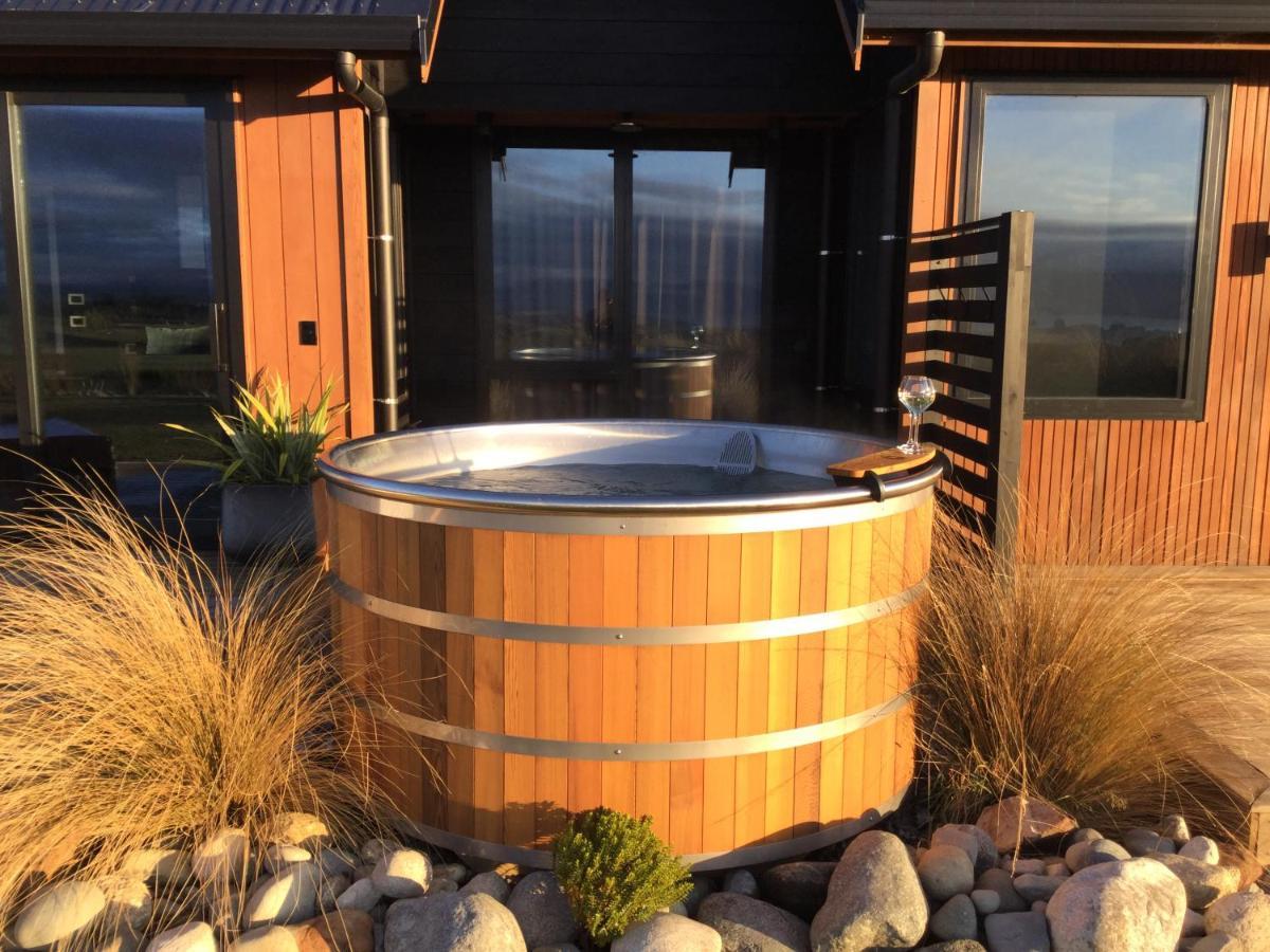 Fiordland Eco-Retreat -- Panoramic Views -- Hot Tub Villa Te Anau Kültér fotó